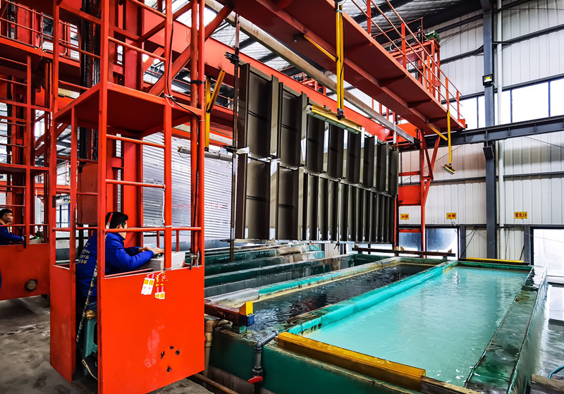 貴陽經開區今年持續推動“兩主一特”產業發展